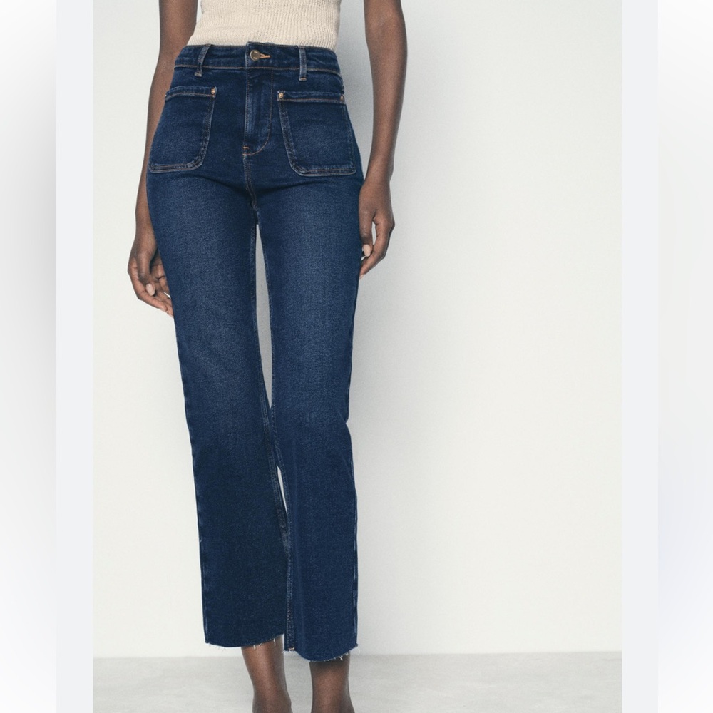 Zara High-Rise Crop Jean.